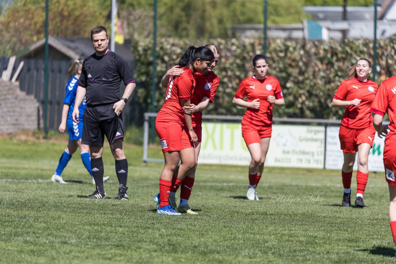 Bild 162 - F TSV Zarpen - Holstein Kiel II : Ergebnis: 2:6